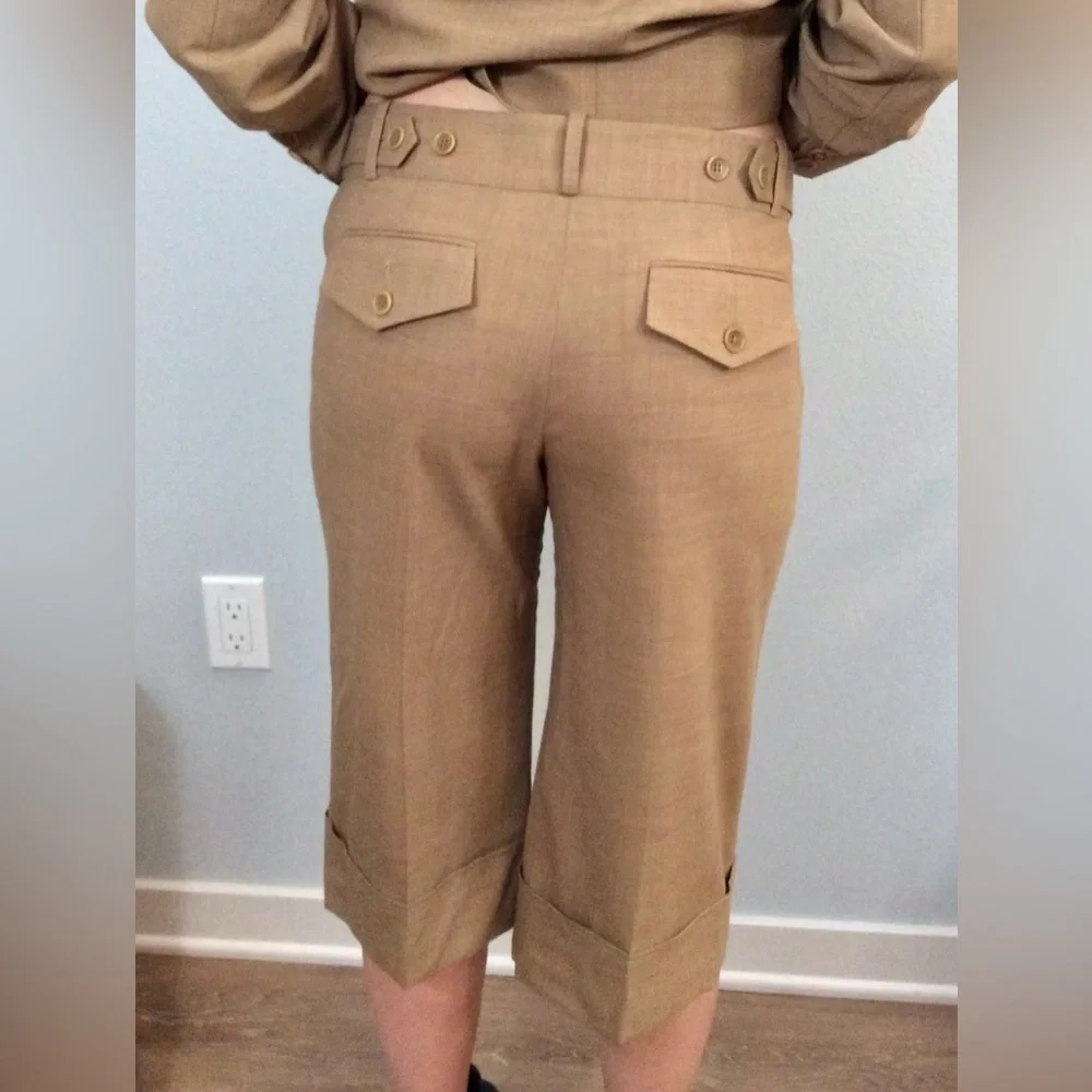 BCBGMaxAzria Elegant Black and Cream Design - Picture 13 of 16